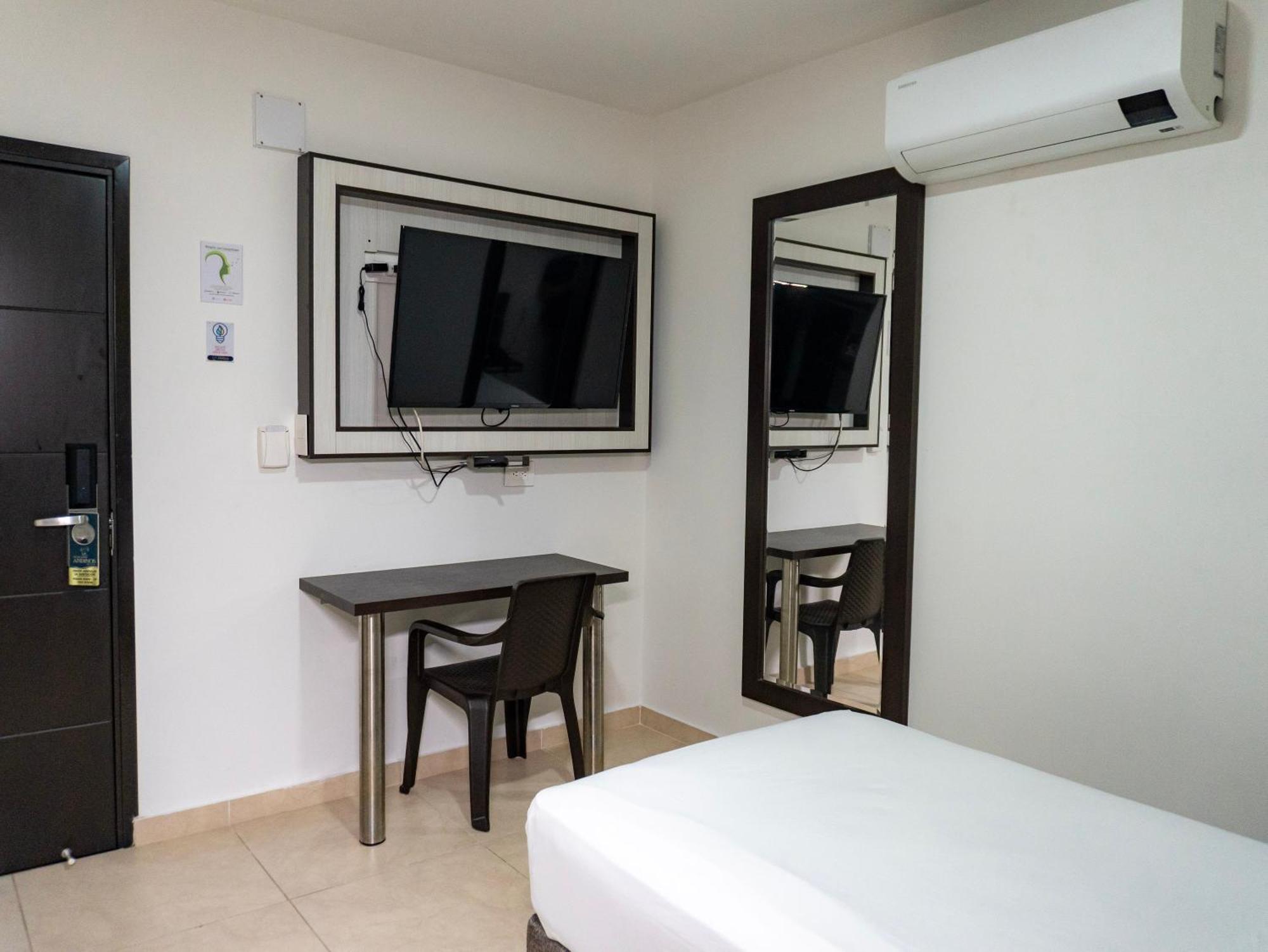 Hotel Andinos Plaza Florencia Florencia  Εξωτερικό φωτογραφία
