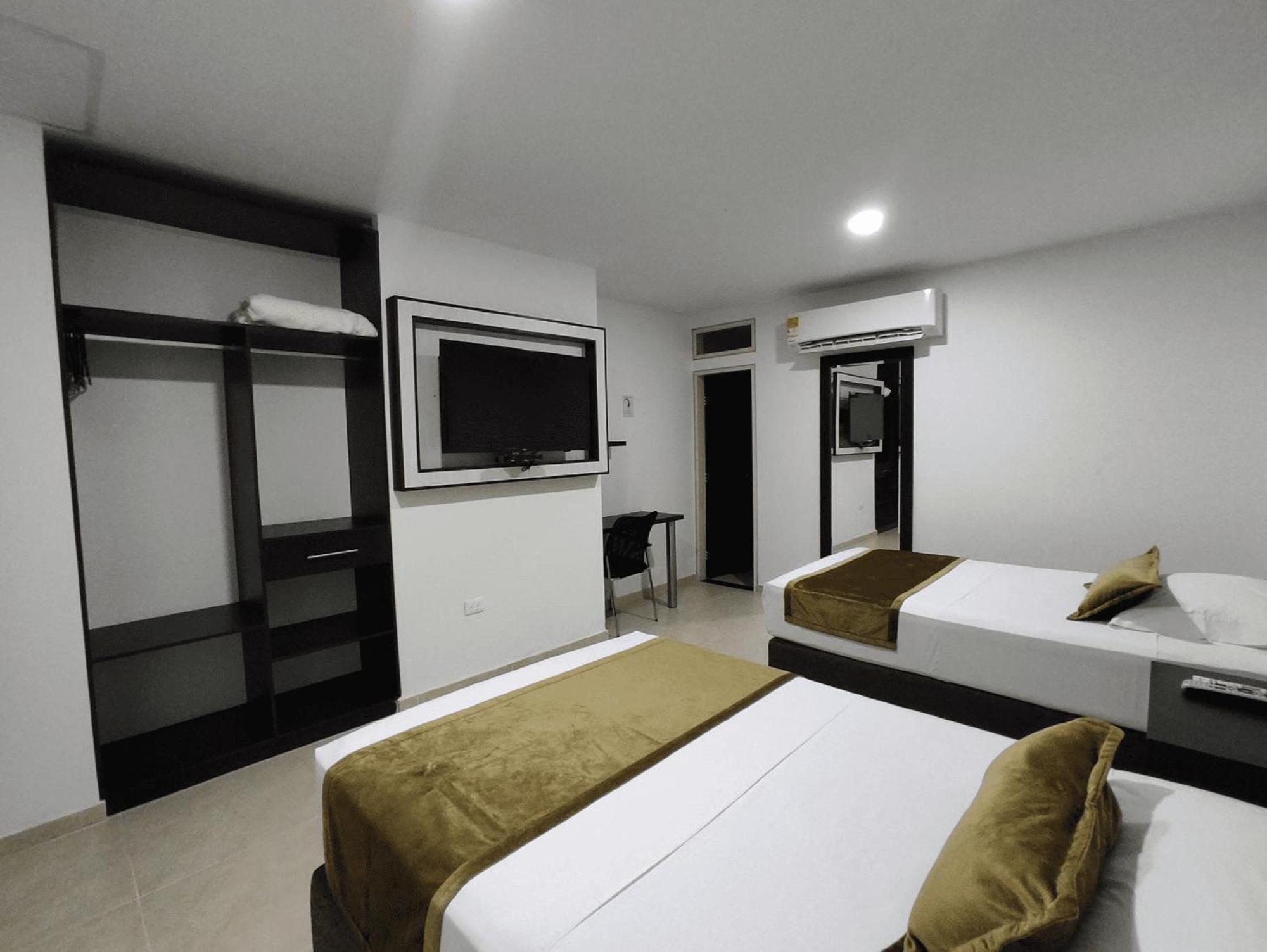 Hotel Andinos Plaza Florencia Florencia  Εξωτερικό φωτογραφία